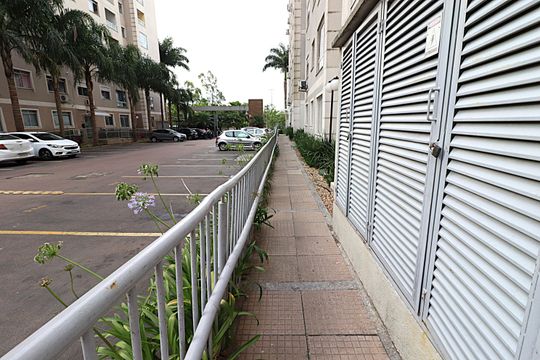Área comum - Corrimão de apartamento à venda com 2 quartos, 50m² em Morro Santana, Porto Alegre