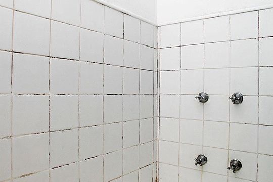 Banheiro de kitnet/studio para alugar com 1 quarto, 65m² em Bom Fim, Porto Alegre
