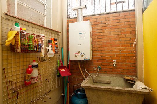 Área de Serviço de kitnet/studio para alugar com 1 quarto, 65m² em Bom Fim, Porto Alegre