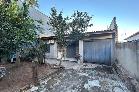 Casa à venda com 3 quartos, 130m² em Campestre, São Leopoldo