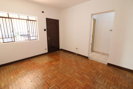 Casa à venda com 3 quartos, 245m² em Centro, Osasco