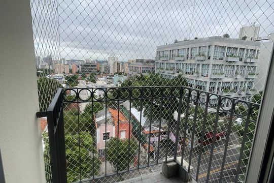 Varanda de apartamento à venda com 2 quartos, 93m² em Vila Madalena, São Paulo