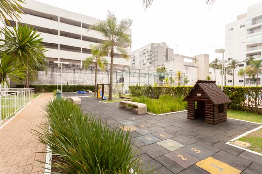 Área comum de apartamento à venda com 3 quartos, 81m² em Vila Isa, São Paulo