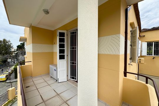 Casa para alugar com 4 quartos, 173m² em Santa Teresa, Rio de Janeiro