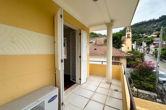 Casa para alugar com 4 quartos, 173m² em Santa Teresa, Rio de Janeiro