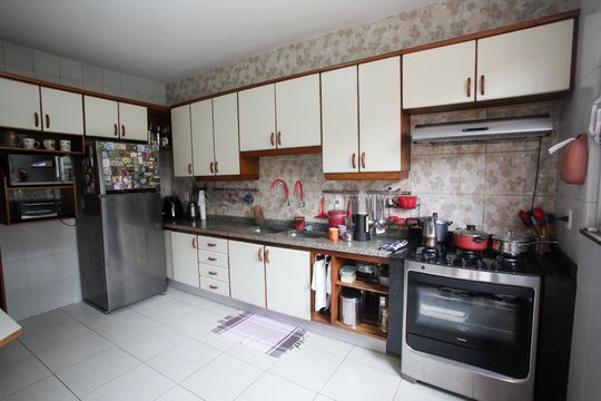 Cozinha de casa à venda com 6 quartos, 440m² em Taquara, Rio de Janeiro