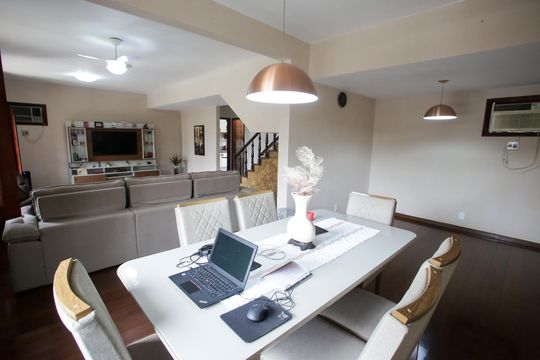 Sala de Jantar de casa à venda com 6 quartos, 440m² em Taquara, Rio de Janeiro