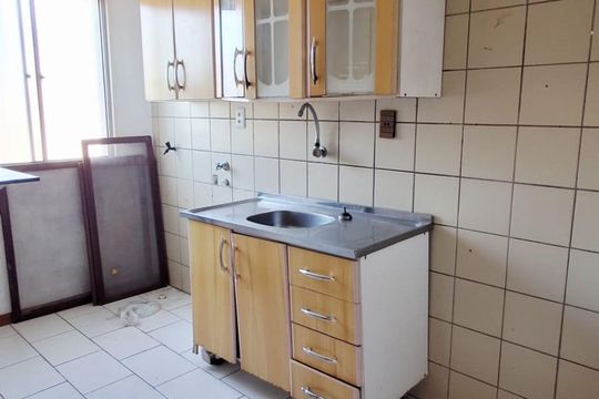 Cozinha de apartamento para alugar com 2 quartos, 47m² em Scharlau, São Leopoldo