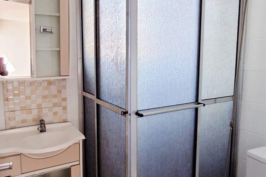 Banheiro de apartamento para alugar com 2 quartos, 47m² em Scharlau, São Leopoldo