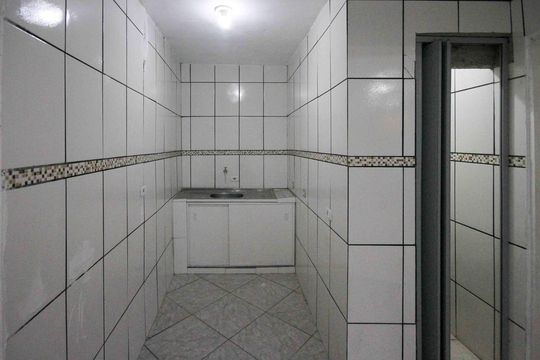 Cozinha de apartamento para alugar com 1 quarto, 30m² em Jardim Vera Cruz(zona Leste), São Paulo