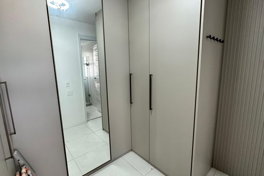 Quarto de Serviço de apartamento à venda com 4 quartos, 156m² em Barra da Tijuca, Rio de Janeiro