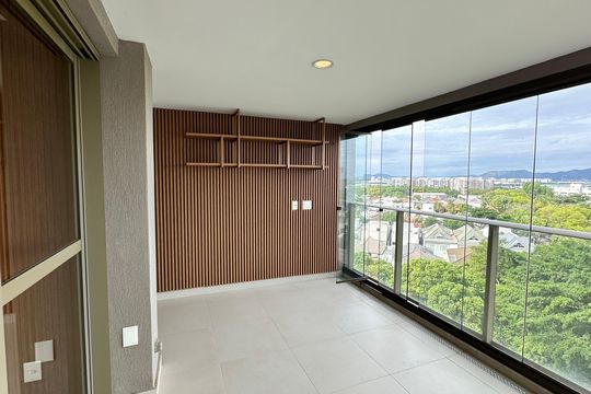 Varanda de apartamento à venda com 4 quartos, 156m² em Barra da Tijuca, Rio de Janeiro