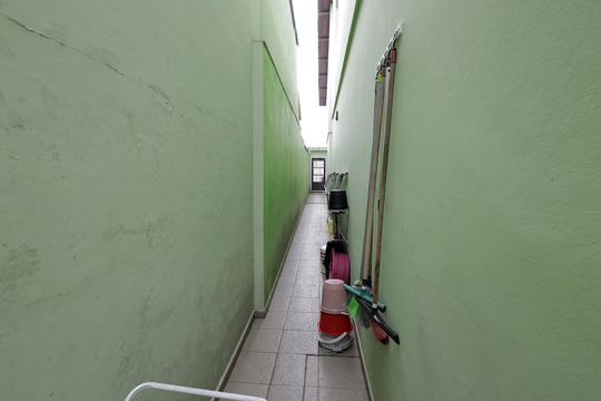 Corredor de casa à venda com 4 quartos, 236m² em Jardim Paraiso, Santo André