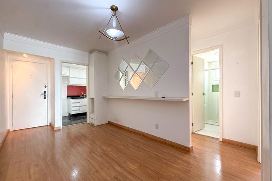 Apartamento para alugar com 3 quartos, 98m² em Vila Brasilio Machado, São Paulo