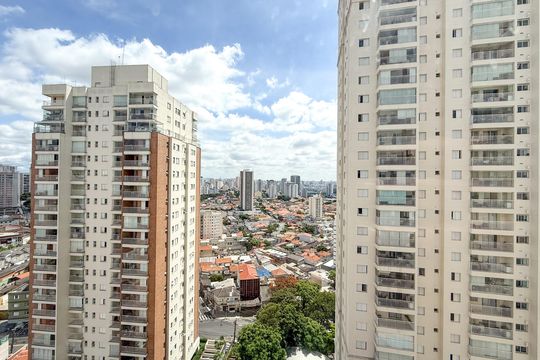Vista de apartamento para alugar com 3 quartos, 98m² em Vila Brasilio Machado, São Paulo