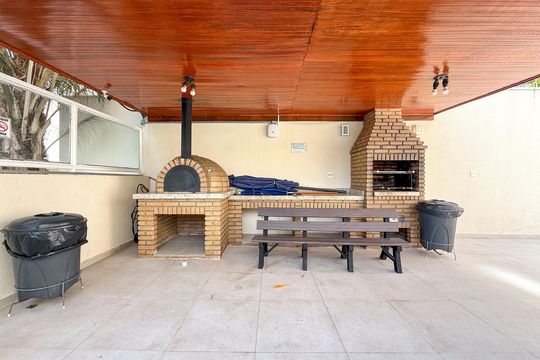 Área comum - Churrasqueira de apartamento para alugar com 3 quartos, 98m² em Vila Brasilio Machado, São Paulo