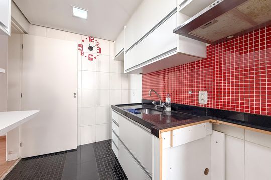 Cozinha de apartamento para alugar com 3 quartos, 98m² em Vila Brasilio Machado, São Paulo
