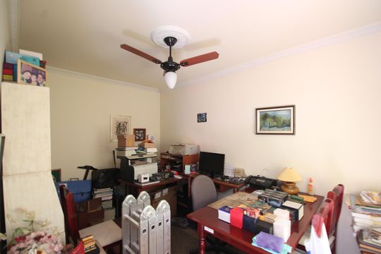 Lateral 2 - Escritório de casa à venda com 3 quartos, 340m² em Tanque, Rio de Janeiro