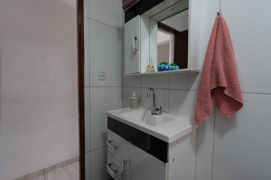 Banheiro de casa à venda com 4 quartos, 180m² em Vila Cruzeiro, São Paulo