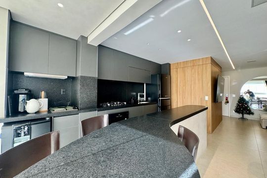 Cozinha de apartamento para alugar com 3 quartos, 87m² em Vila da Serra, Nova Lima