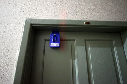 Lockbox de apartamento à venda com 2 quartos, 70m² em Vaz Lobo, Rio de Janeiro