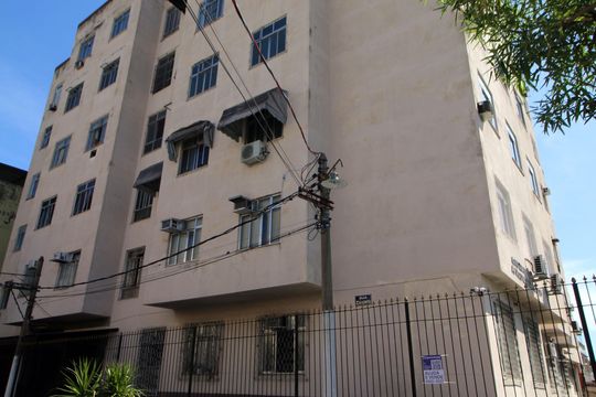 Fachada do Prédio de apartamento à venda com 2 quartos, 70m² em Vaz Lobo, Rio de Janeiro