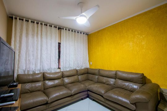 Sala de casa para alugar com 2 quartos, 78m² em Vila Assunção, Santo André