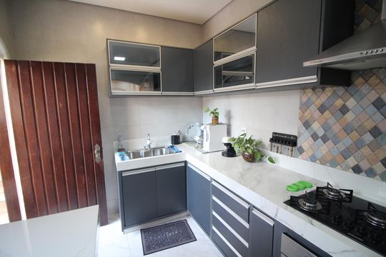 Cozinha de casa à venda com 5 quartos, 186m² em Jk, Contagem