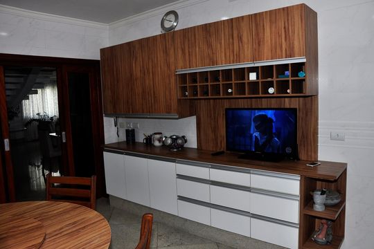 Cozinha de casa para alugar com 5 quartos, 534m² em City América, São Paulo