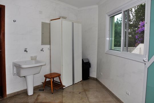 Área de Serviço de casa para alugar com 5 quartos, 534m² em City América, São Paulo