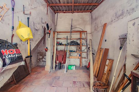 Depósito de casa à venda com 3 quartos, 192m² em Sarandi, Porto Alegre