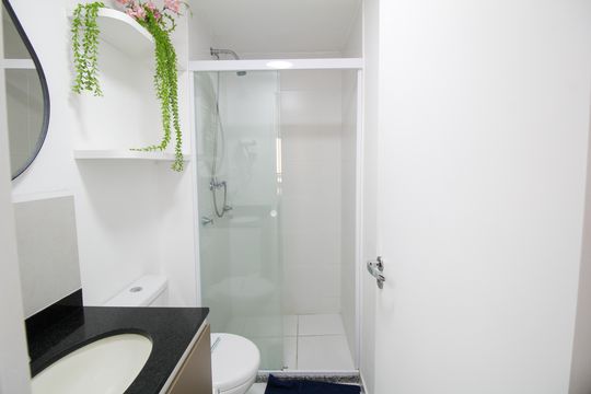 Banheiro de kitnet/studio à venda com 1 quarto, 27m² em Brás, São Paulo