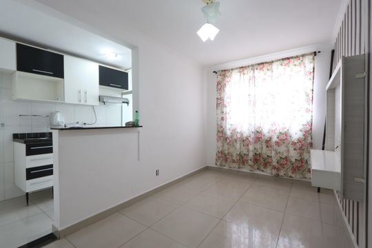 Apartamento à venda com 2 quartos, 46m² em Jardim Angela (zona Leste), São Paulo