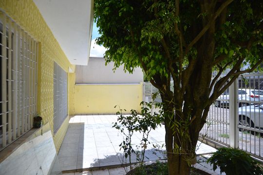 Casa à venda com 2 quartos, 251m² em Vila Helena, Santo André