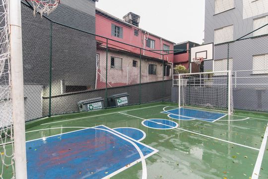 Quadra Esportiva de apartamento à venda com 2 quartos, 69m² em Vila Carmosina, São Paulo