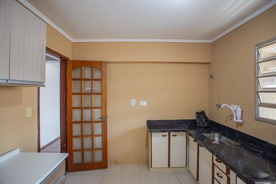 Cozinha de apartamento à venda com 2 quartos, 72m² em Vila Gumercindo, São Paulo
