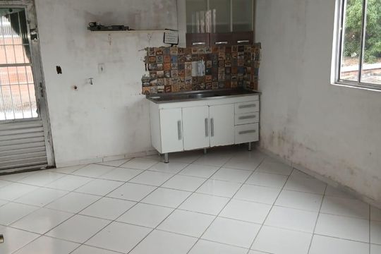 Área de serviço de casa à venda com 6 quartos, 240m² em Vila Uniao (zona Leste), São Paulo
