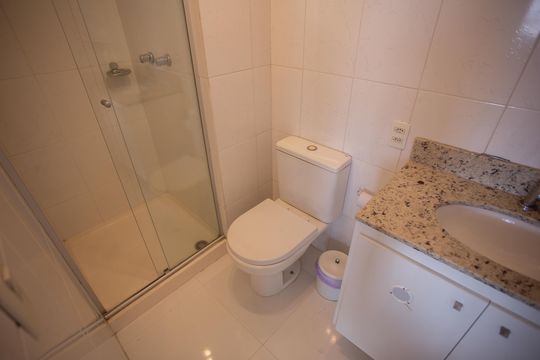 BANHEIRO de apartamento para alugar com 1 quarto, 64m² em Santana, São Paulo