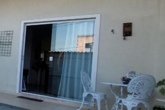 Casa à venda com 2 quartos, 185m² em Guaratiba, Rio de Janeiro