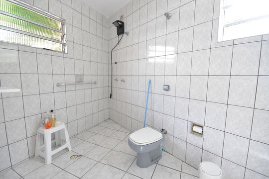Banheiro da Suíte de casa à venda com 6 quartos, 297m² em Vila Paulistana, São Paulo