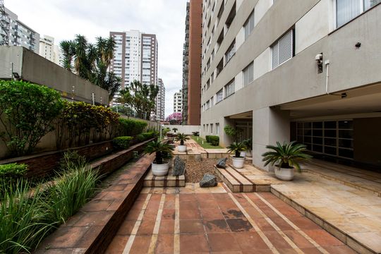 Área comum de apartamento à venda com 1 quarto, 70m² em Alphaville Industrial, Barueri