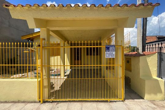 Placa Cod. QXFM-90 de casa à venda com 2 quartos, 150m² em Rio dos Sinos, São Leopoldo