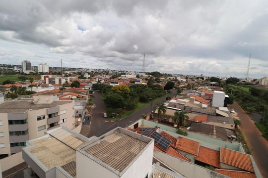Vista Terraço de apartamento para alugar com 3 quartos, 123m² em Alto Umuarama, Uberlândia