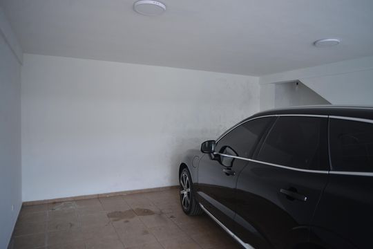 Garagem de casa para alugar com 3 quartos, 274m² em Parque Novo Oratório, Santo André