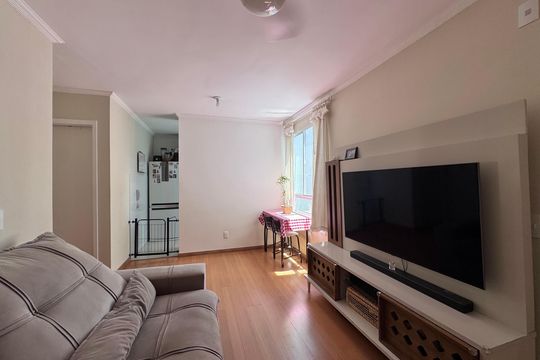 Sala de apartamento à venda com 2 quartos, 44m² em Vargem Grande, Rio de Janeiro