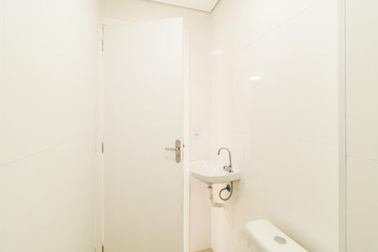 Banheiro de apartamento à venda com 2 quartos, 42m² em Parque Edu Chaves, São Paulo