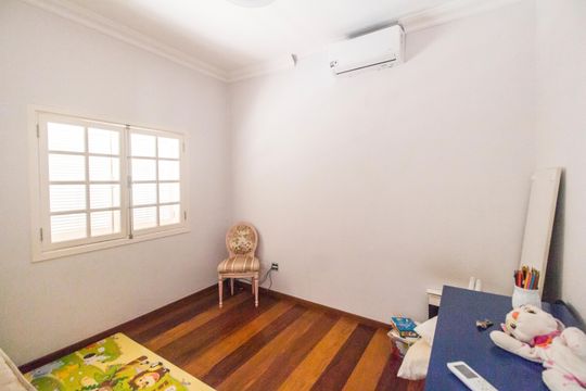 Quarto 4 de casa de condomínio para alugar com 6 quartos, 650m² em Tamboré, Santana de Parnaíba