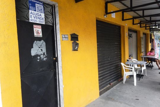 Fachada de apartamento à venda com 2 quartos, 150m² em Tanque, Rio de Janeiro