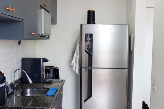 Cozinha de apartamento à venda com 2 quartos, 47m² em Padroeira, Osasco