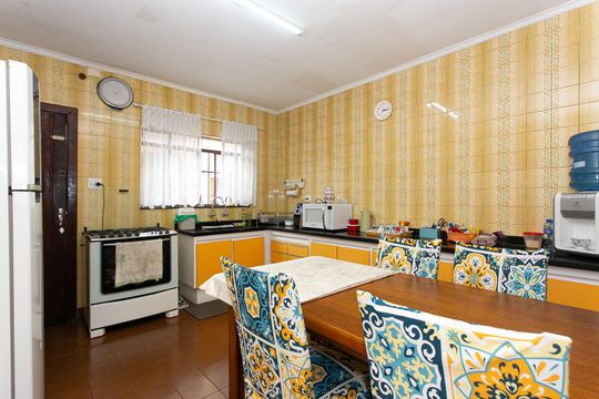 Cozinha de casa à venda com 2 quartos, 180m² em Vila Carrão, São Paulo